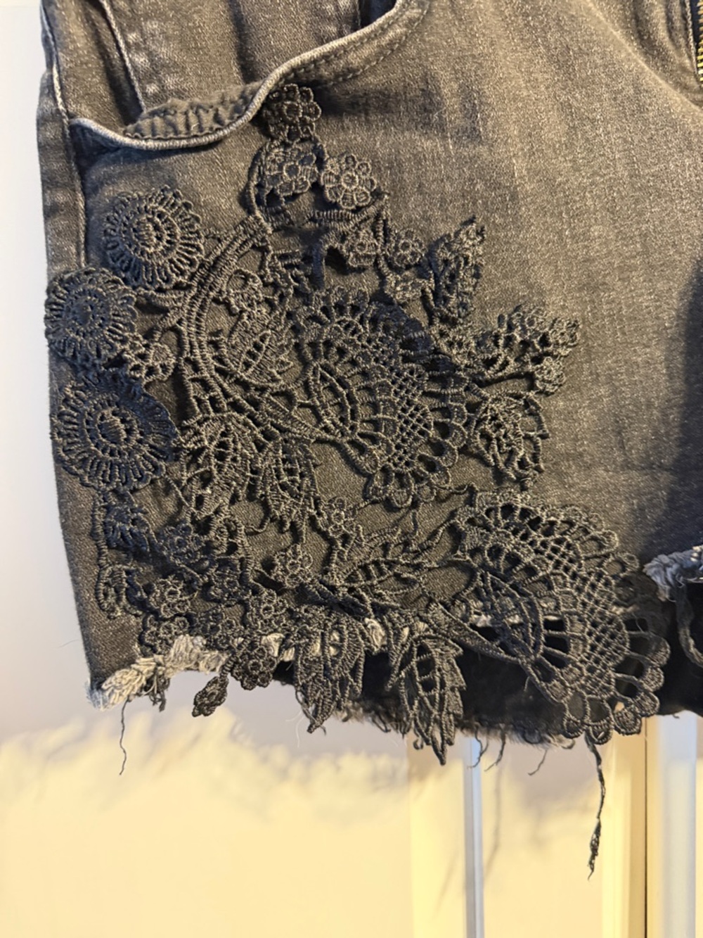 American Eagle Outfitters Black High Rise Lace-Trim Denim Shorts - Picture 5 of 7